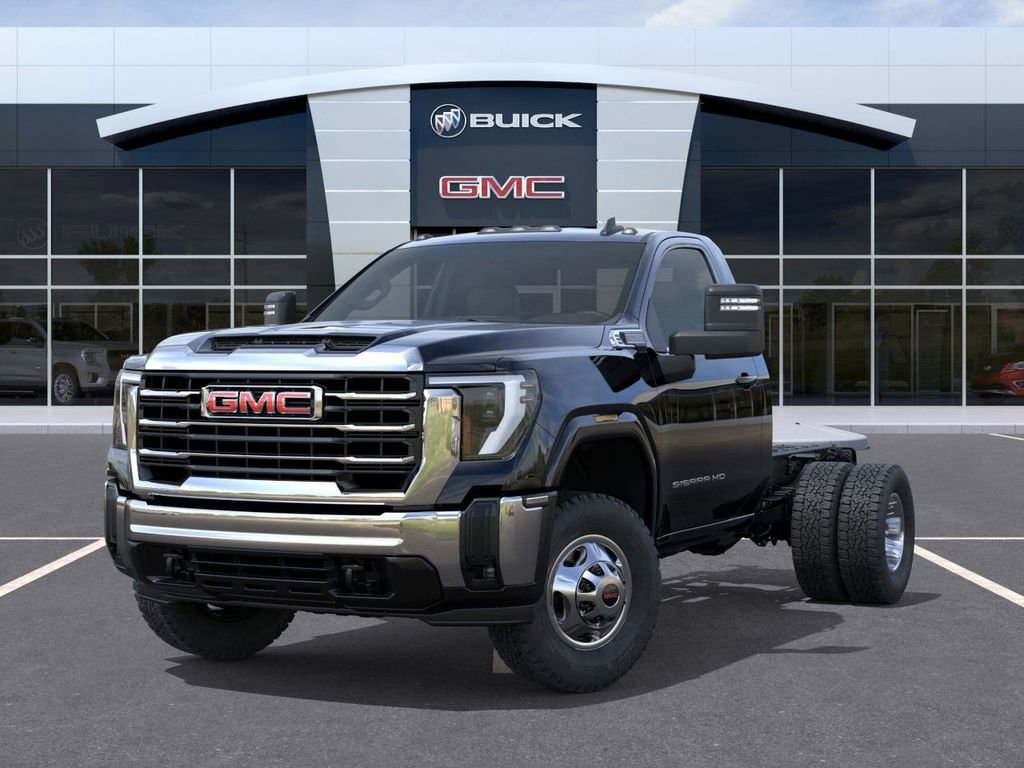 New 2026 GMC Sierra 3500HD SLE 2D Standard Cab