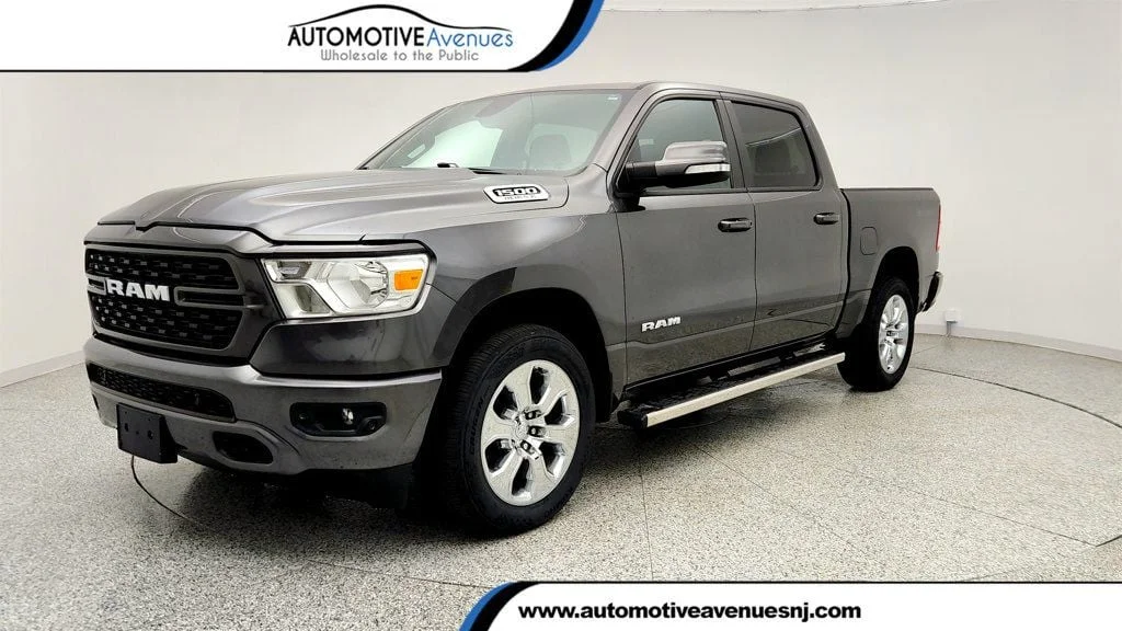2022 RAM 1500 Big Horn/Lone Star 4x4 Crew Cab 5'7's photo