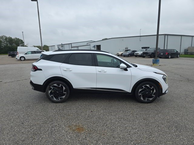 Used 2023 Glacial White Pearl Kia SX-Prestige image 8