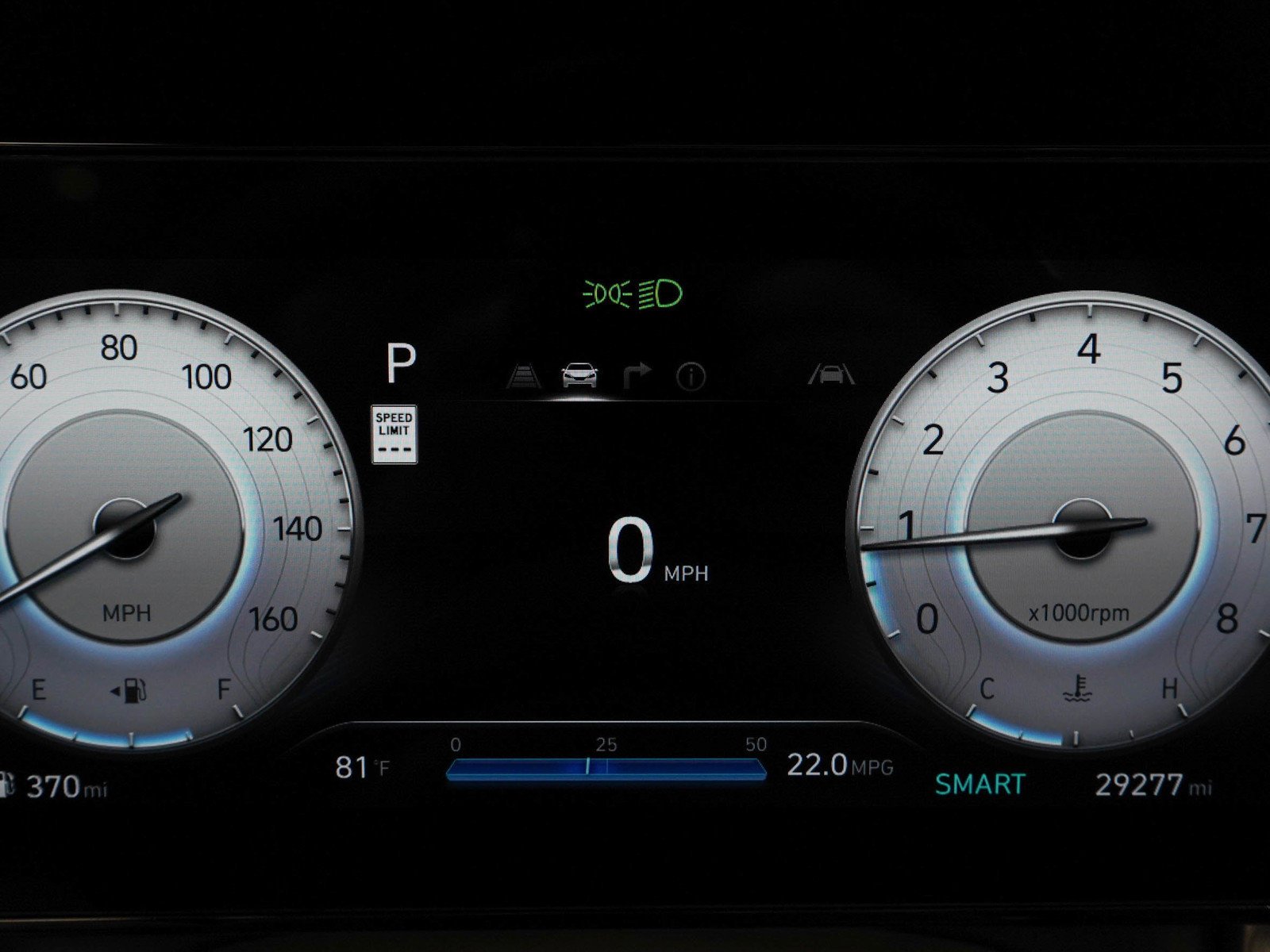 Used 2025 Ultimate Red Hyundai SEL Convenience IVT image 45