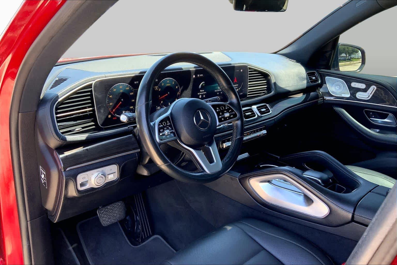 Used 2020 designo Cardinal Red Metallic Mercedes-Benz GLE 350 image 17
