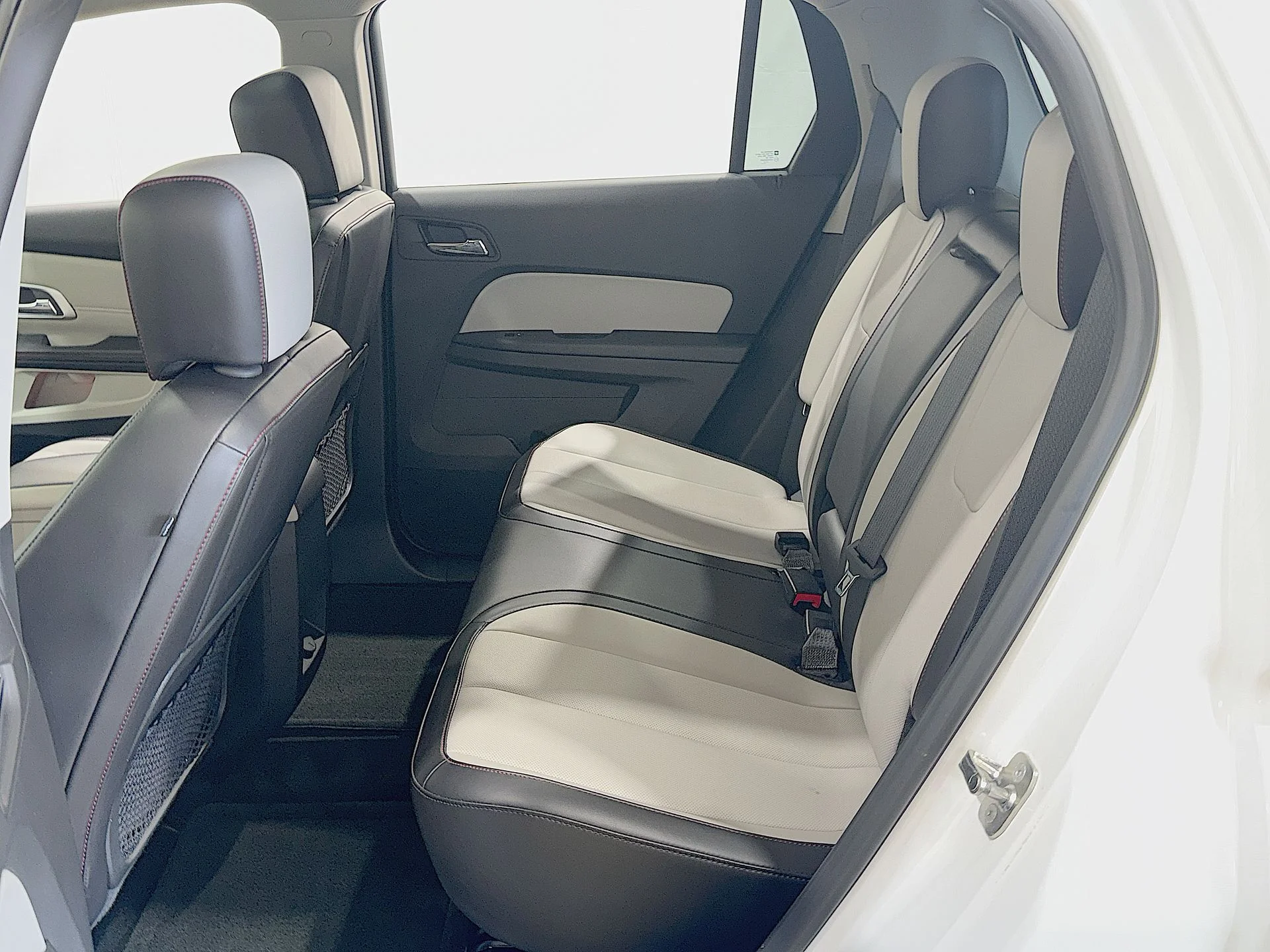 Used 2014 Summit White GMC SLT image 23