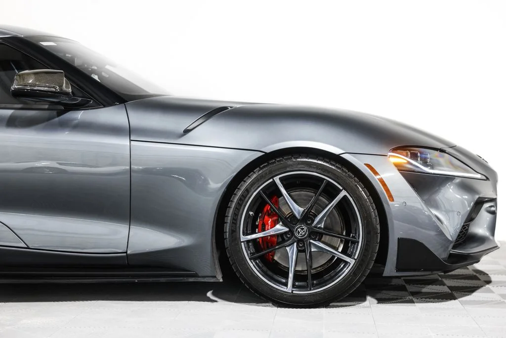 Used 2022 Gray Toyota 3.0 image 4