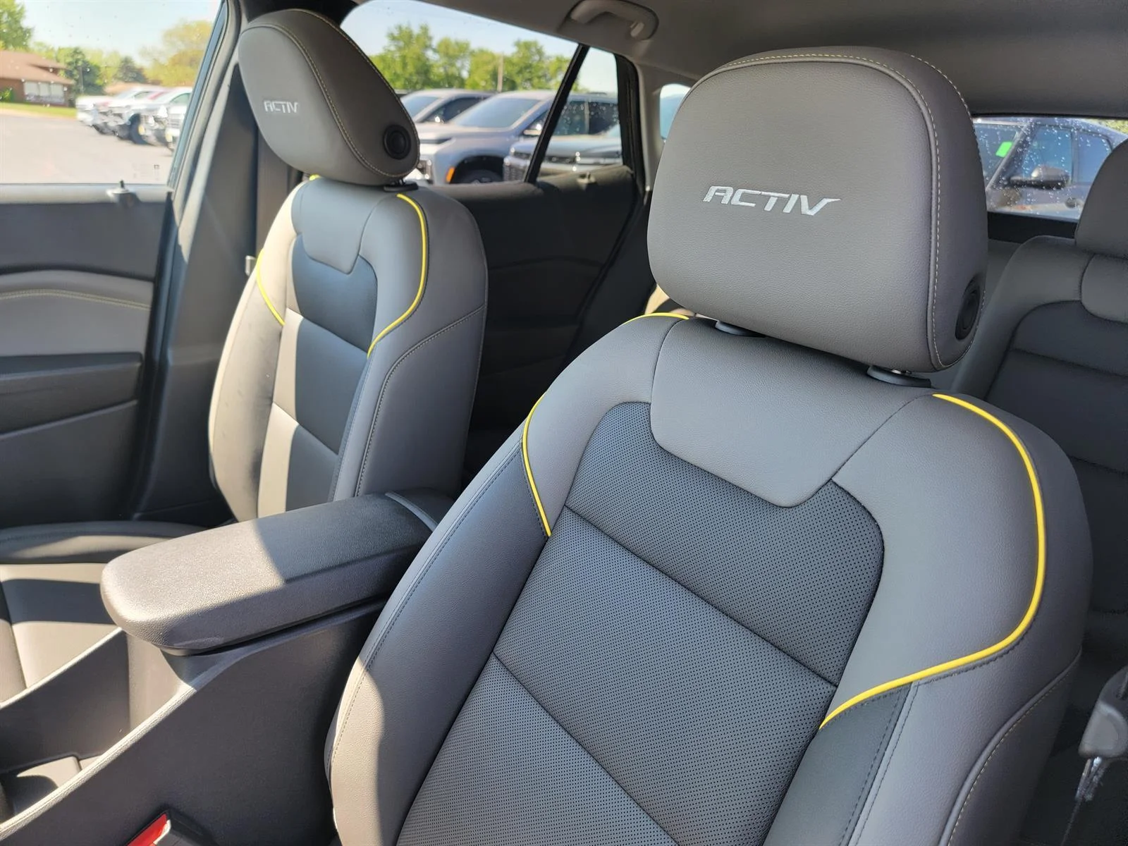 2026 Chevrolet Trax Activ - Photo 13