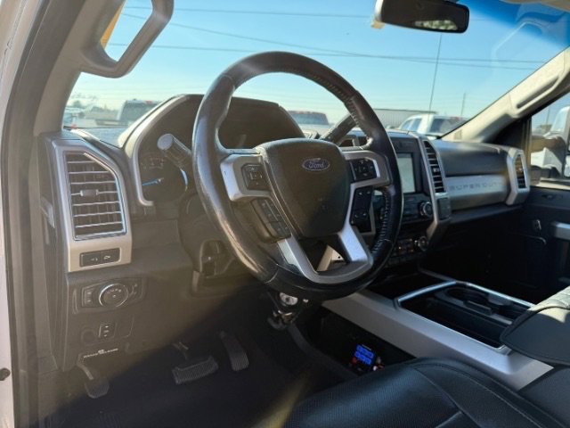 Used 2017 White Ford Lariat image 14
