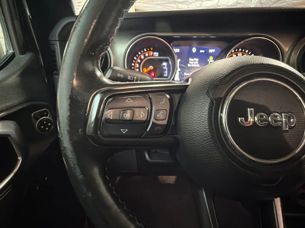 Used 2020 Black Clearcoat Jeep Sport image 16