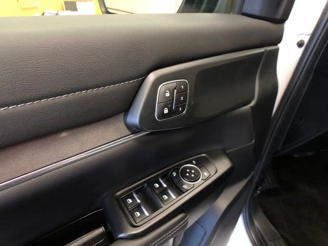 Used 2024 Oxford White Ford Lariat image 12