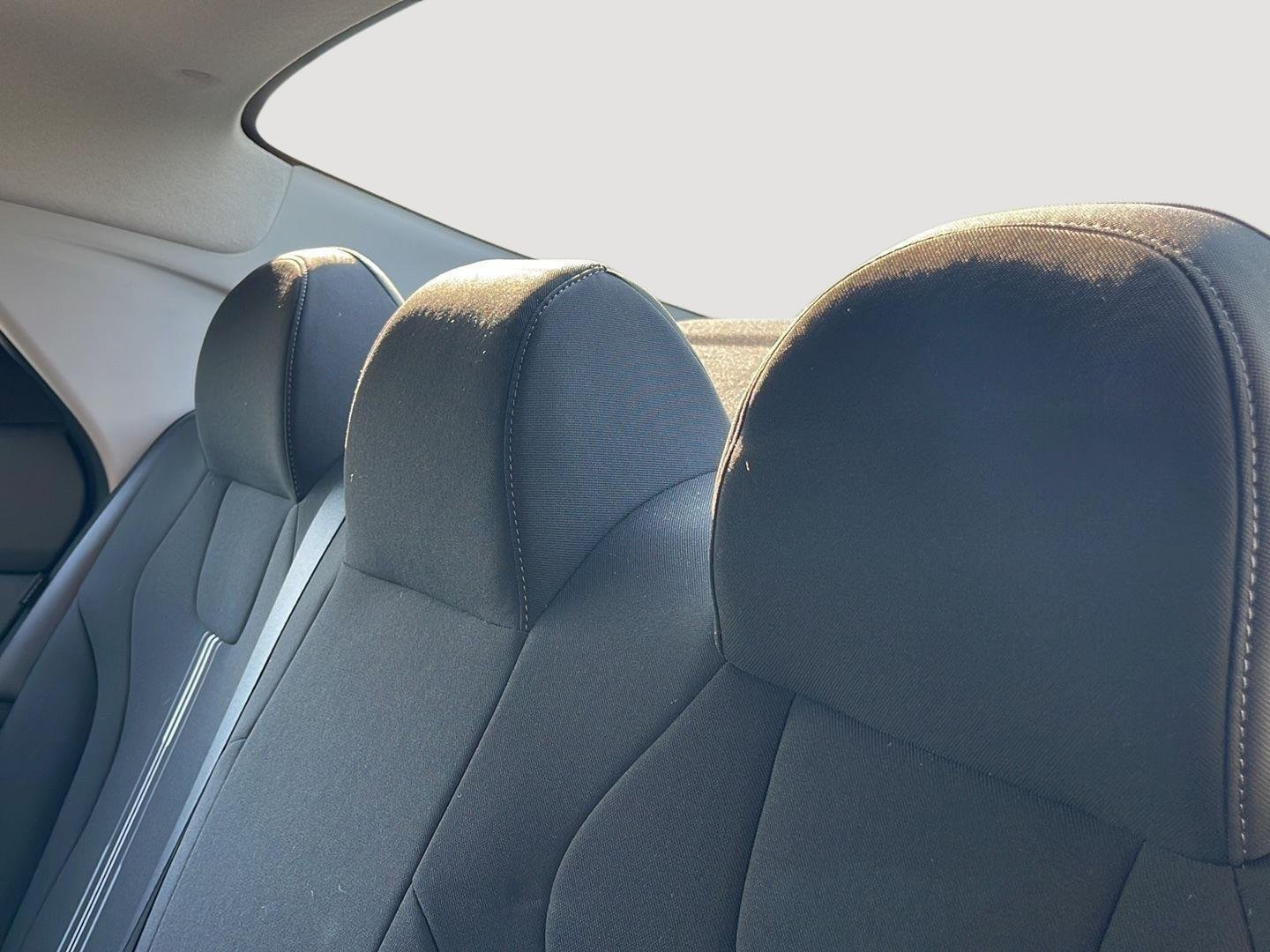 2024 Hyundai Elantra SEL - Photo 11