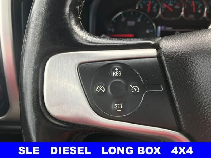 Used 2017 Quicksilver Metallic GMC SLE image 11