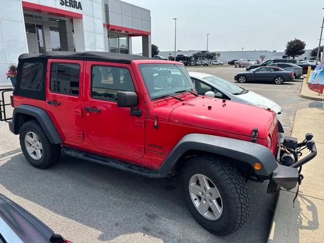 Used 2018 Red Jeep Unlimited Sport image 4
