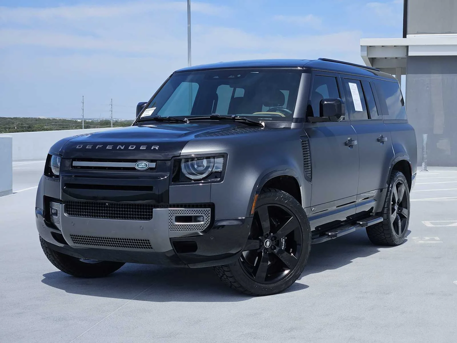 Certified Pre-Owned 2025 Defender