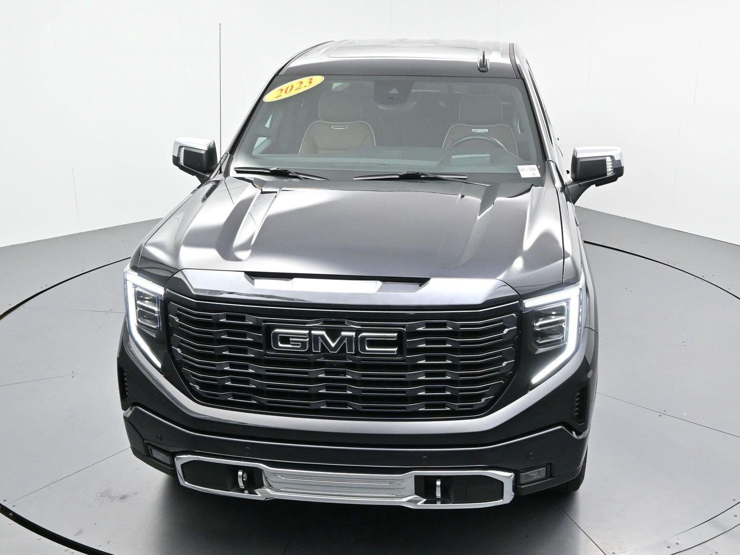 Used 2023 TITANIUM RUSH METALLIC GMC Denali Ultimate image 13