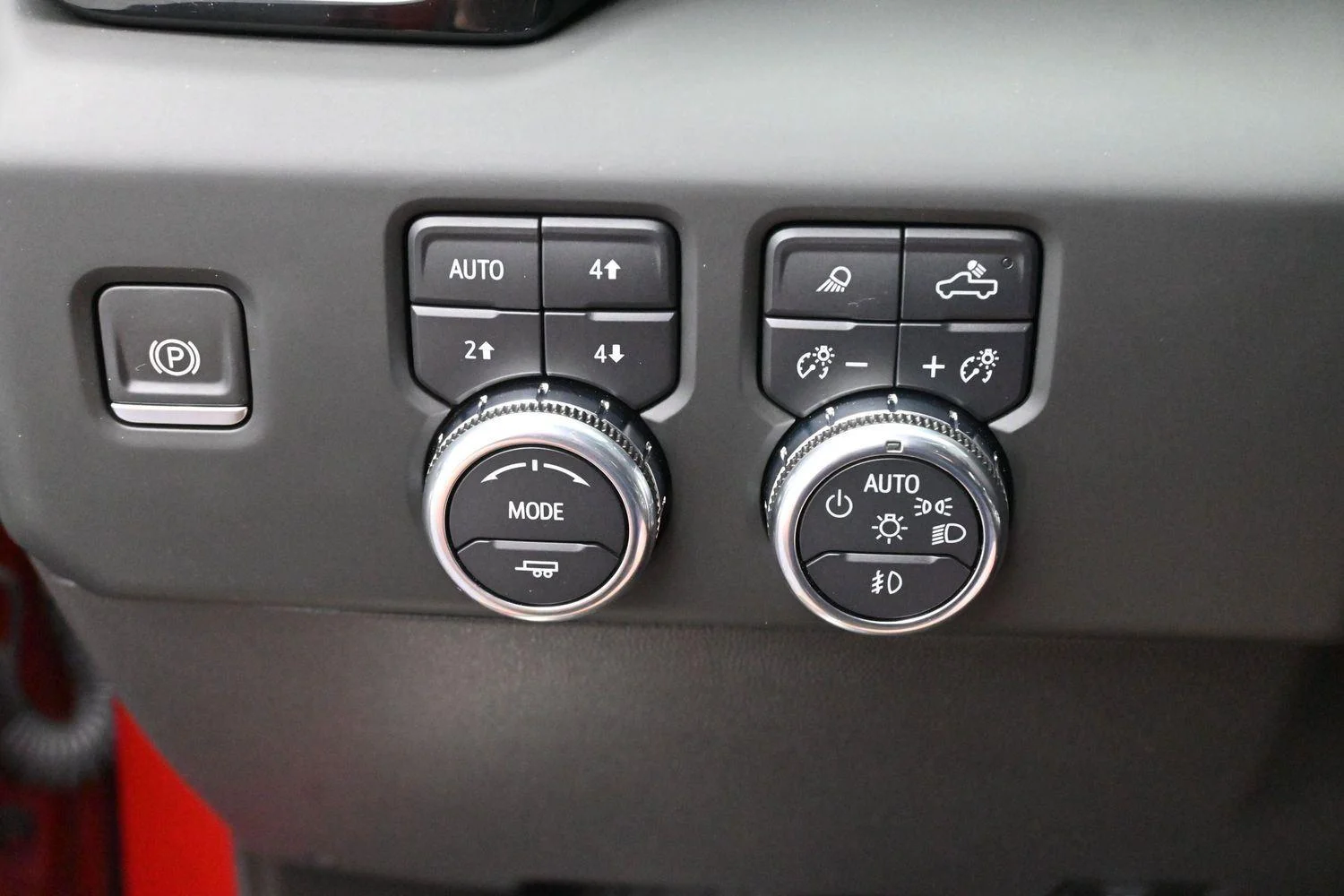 Used 2024 Volcanic Red Tintcoat GMC Denali image 21