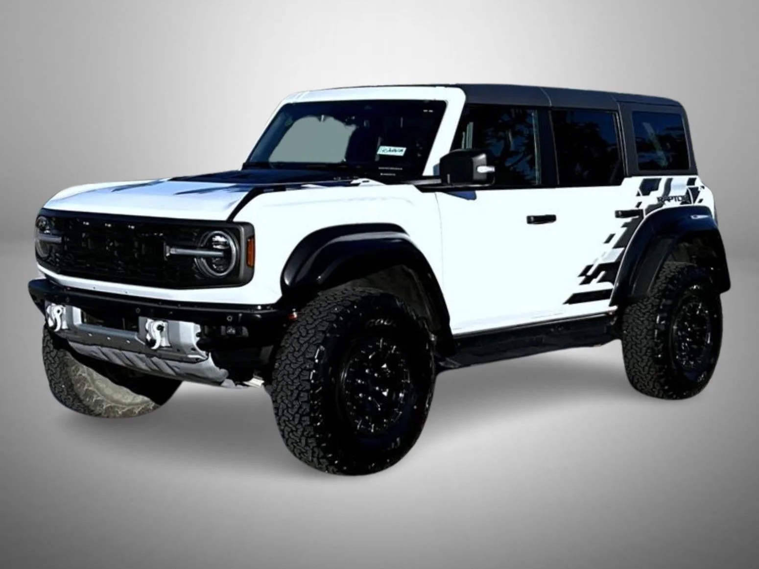 Used 2024 White Ford Raptor image 1