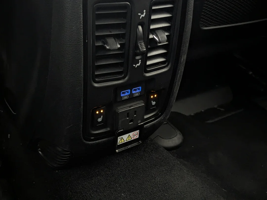 Certified Used 2024 triple nickel Dodge R/T Plus - - AWD - Blacktop Pkg - Fold N Tumble 2nd row - Nappa Leather & More! image 27