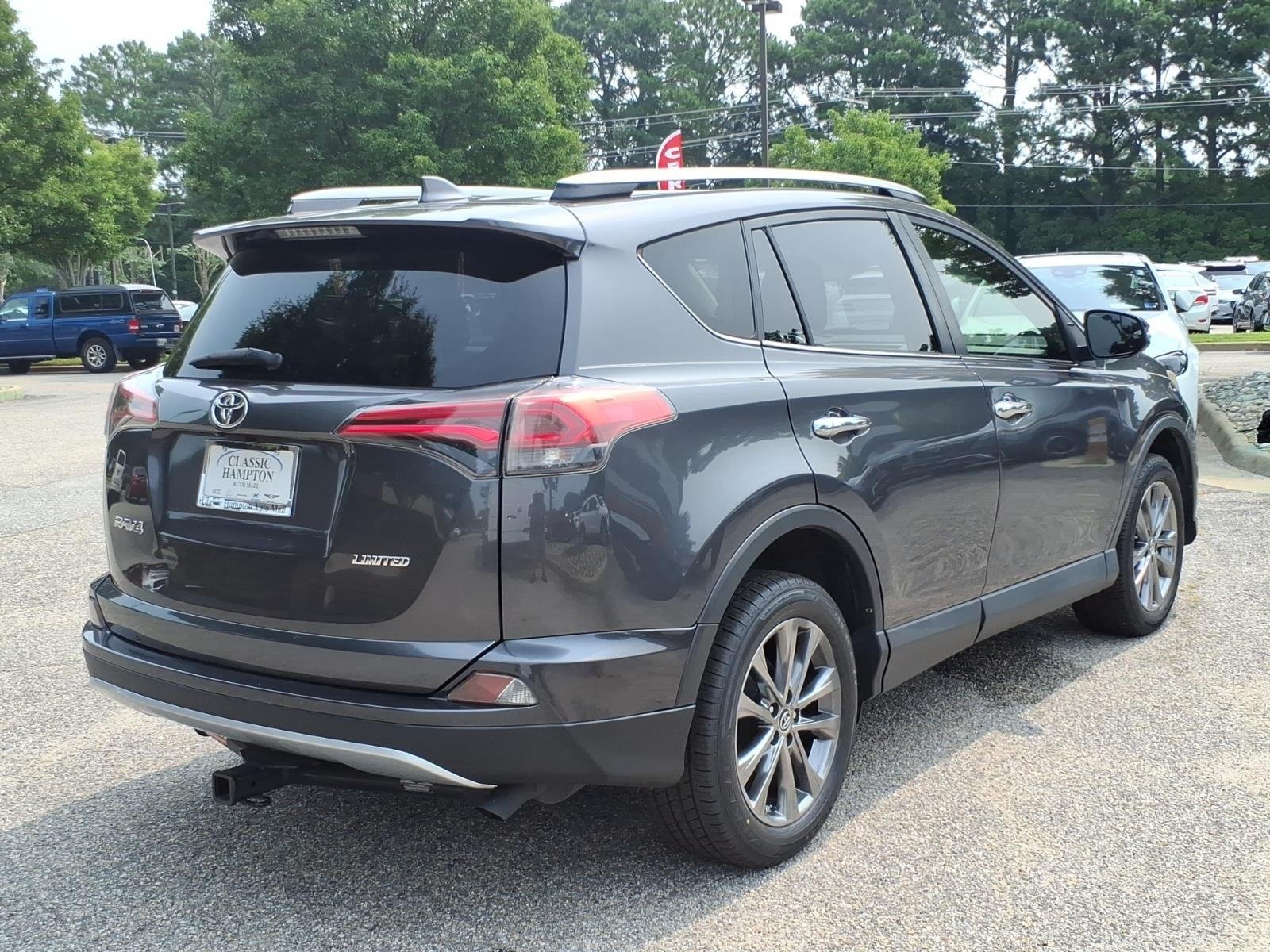 Used 2018 Magnetic Gray Metallic Toyota Limited image 8