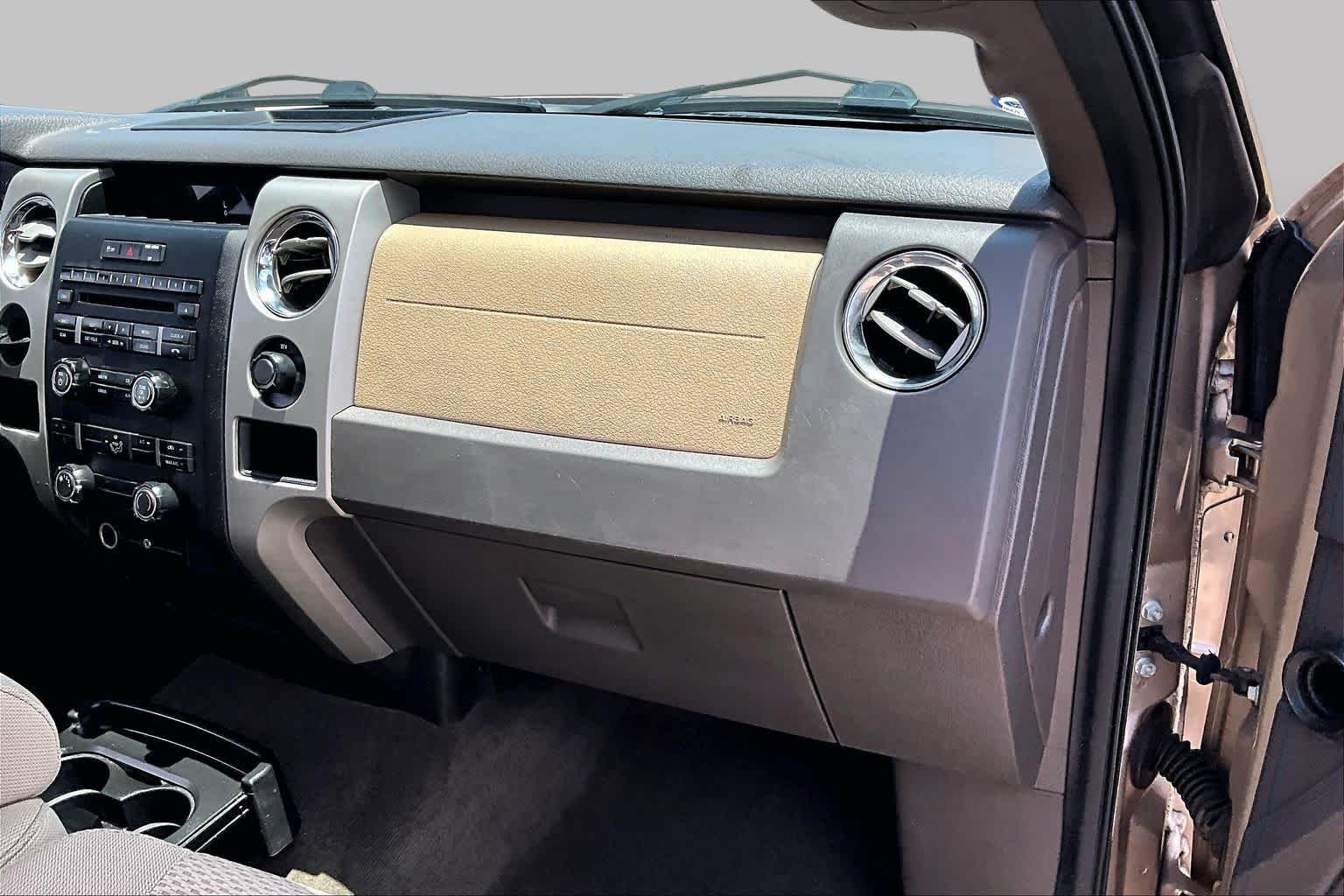 Used 2012 Pale Adobe Metallic Ford XLT image 18