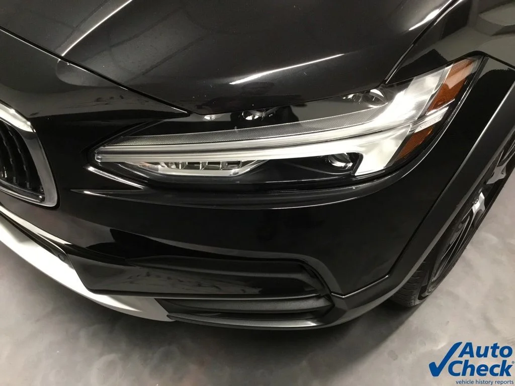 Used 2020 Black Volvo T6 AWD image 18