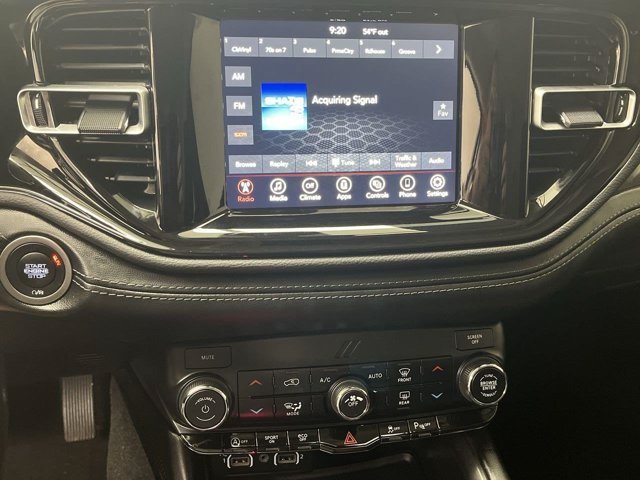 Used 2022 DB Black Clearcoat Dodge SXT image 17