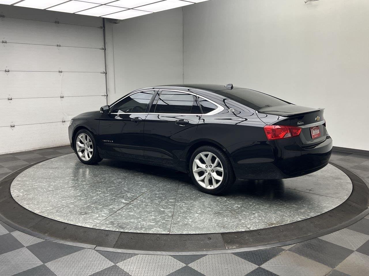 Used 2014 Black Chevrolet LT image 2