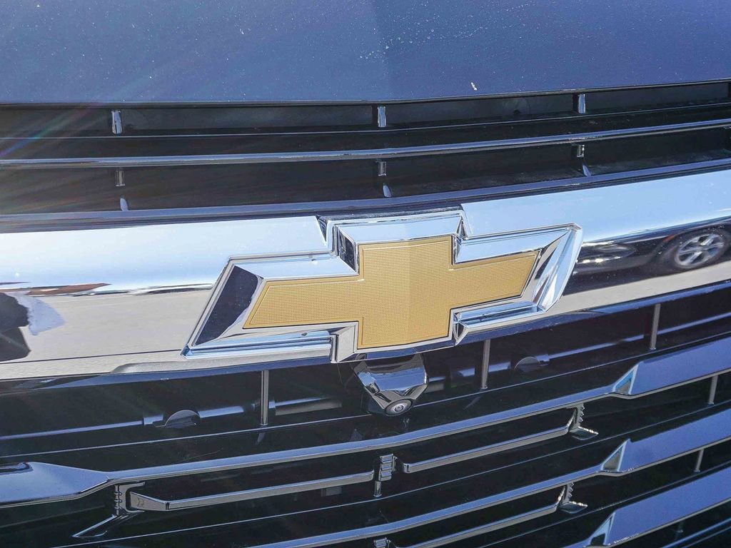 2026 Chevrolet Tahoe LS - Photo 11