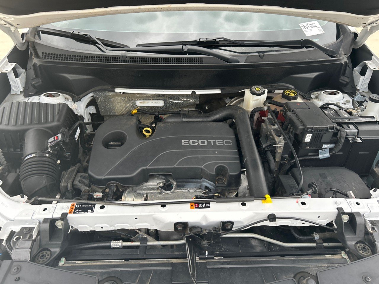 Used 2022 Summit White Chevrolet LT image 8