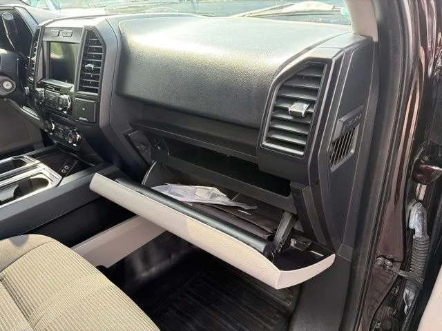 Used 2018 Red Ford XL image 30