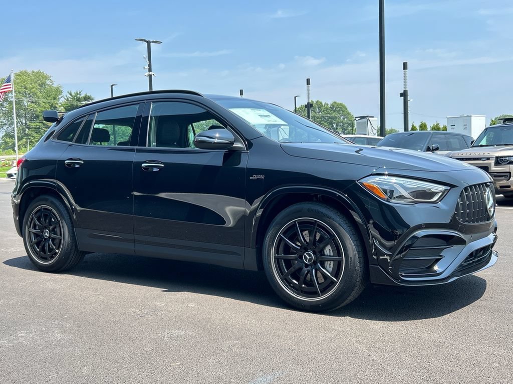 New 2026 Night Black Mercedes-Benz AMG® GLA 35 4MATIC SUV image 39