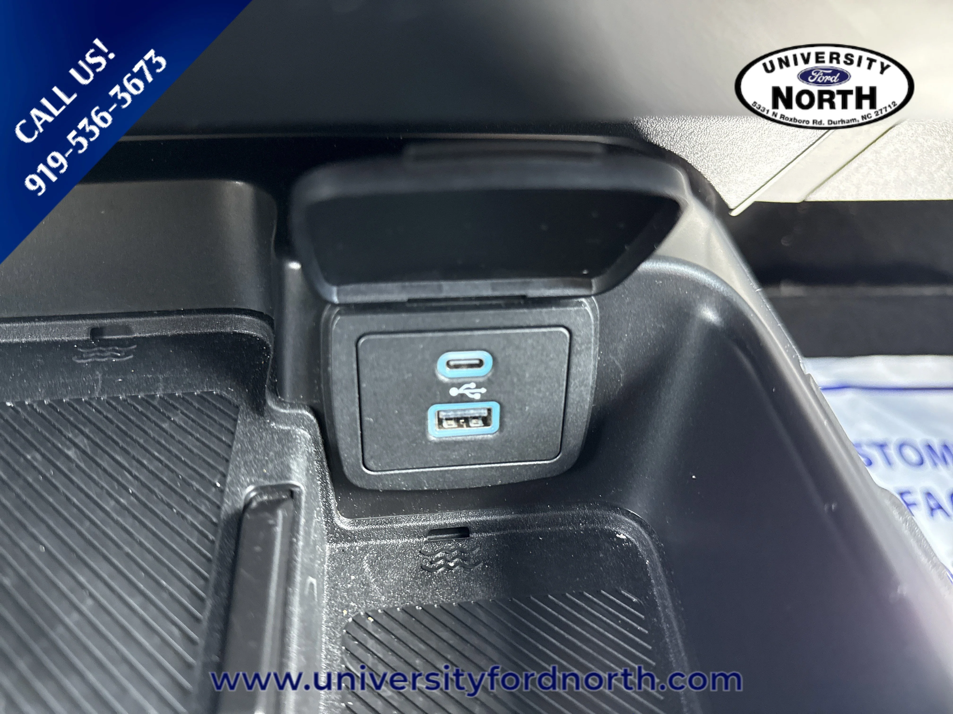 Used 2025 Green Metallic Ford Outer Banks image 33