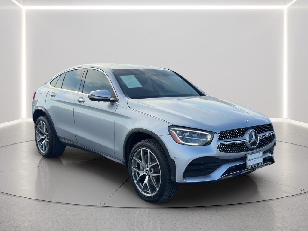 Used 2023  Mercedes-Benz GLC 300 Coupe image 3