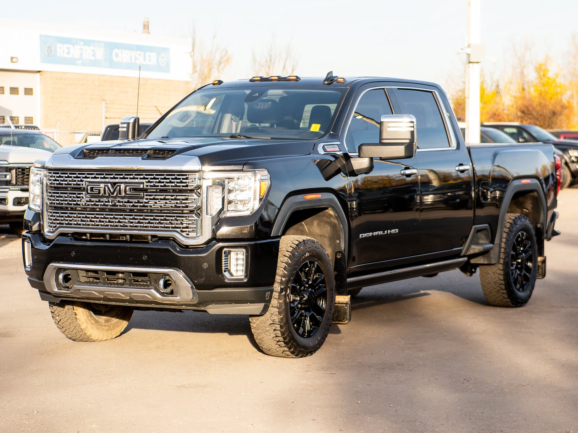 Used 2022 Black GMC Denali* Crew Cab 4x4, 3M PPF, Heated/Ventilated Seats & Wheel, Sunroof, Tonneau Cover image 11