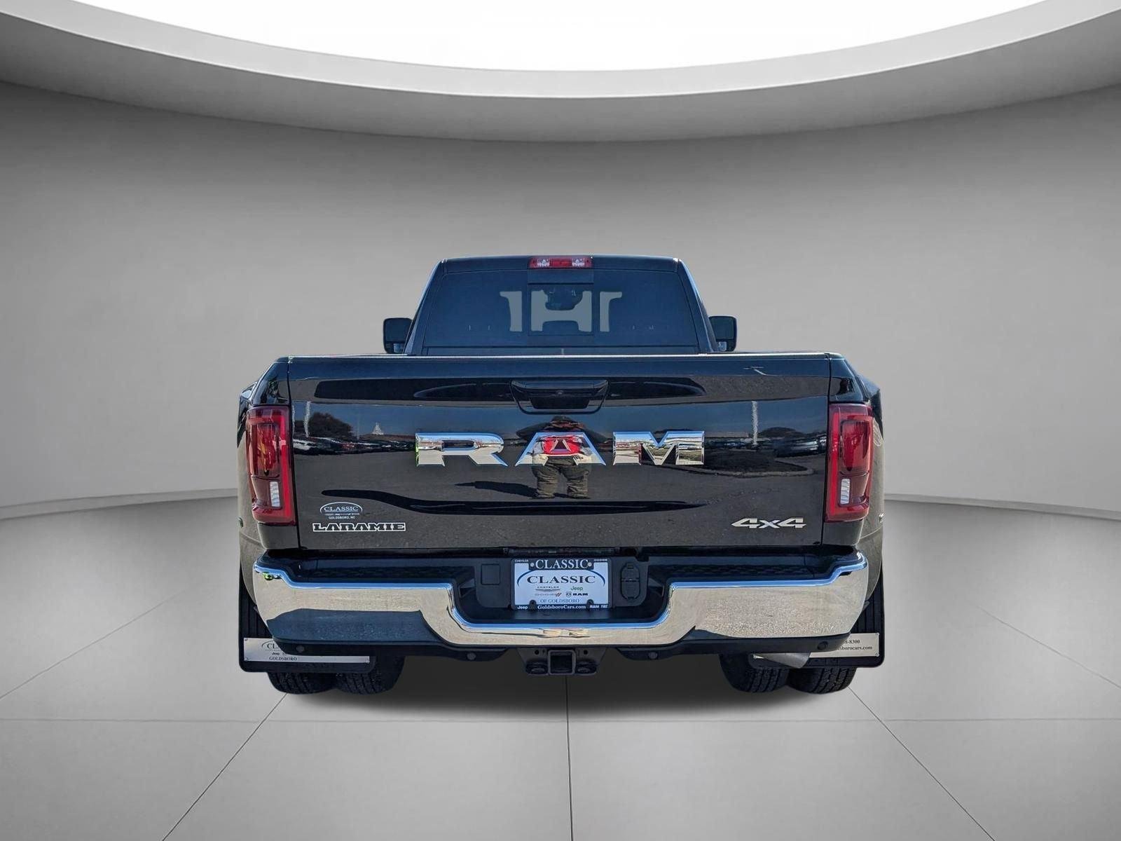 Used 2026 Diamond Black Crystal Pearlcoat Ram Laramie image 6