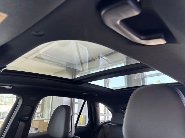 New 2026 Black Mercedes-Benz GLC 300 image 8