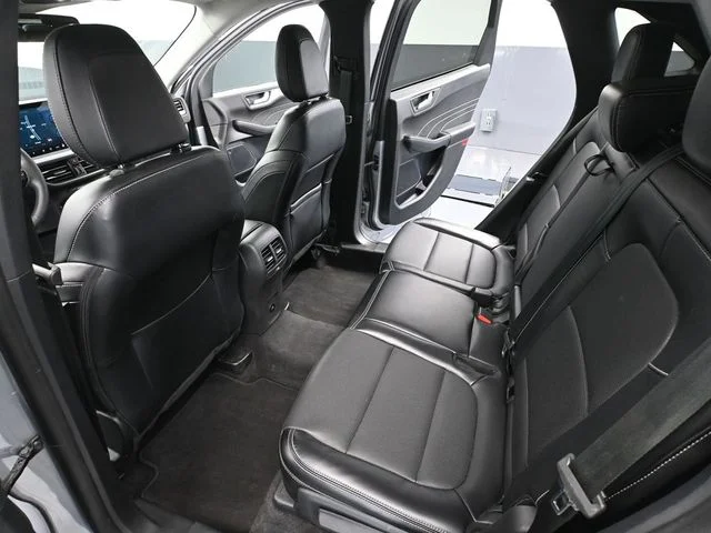 2024 Ford Escape Platinum - Photo 29