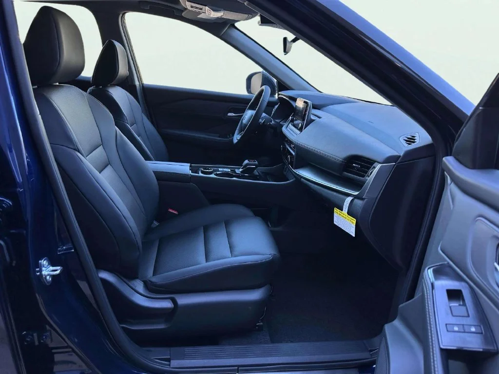 New 2027 Deep Ocean Blue Pearl Nissan Dark Armor image 17