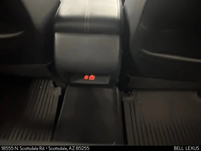 Used 2019 Red Nissan 2.5 SR image 15