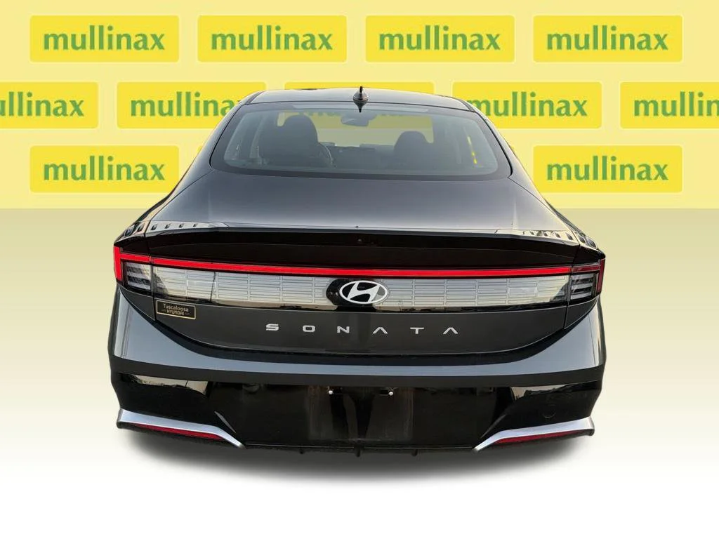 Used 2026 Gray Hyundai SEL Sport image 9
