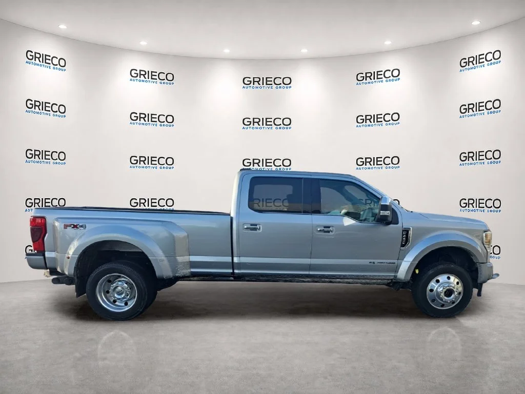 Used 2022 Iconic Silver Metallic Ford Platinum image 2