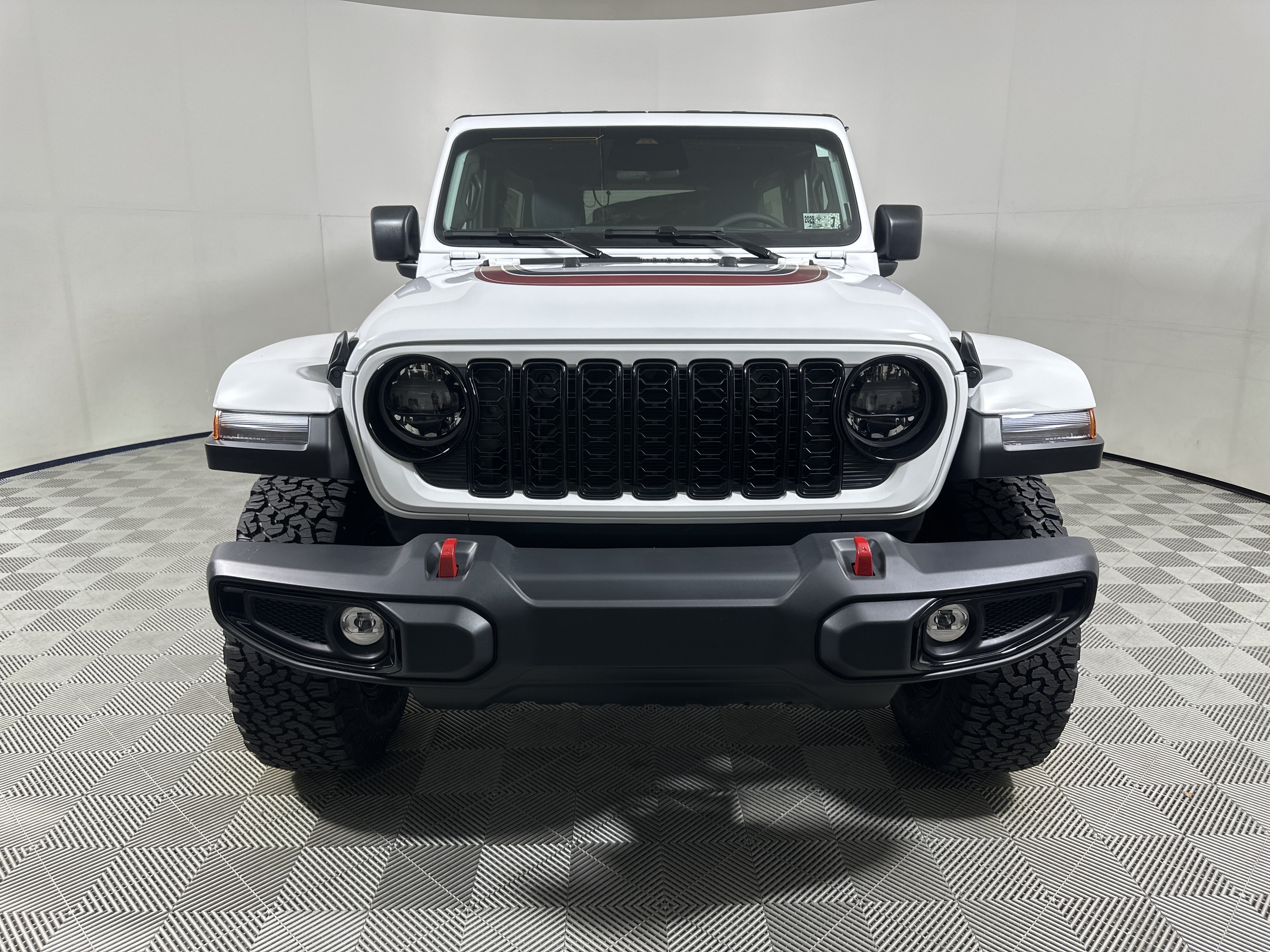 New 2026 Bright White Clearcoat Jeep  image 2