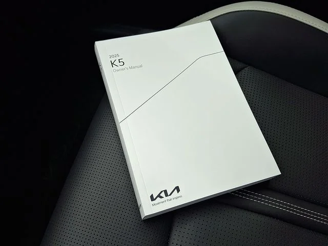 Used 2025 Blue Kia GT-Line image 32