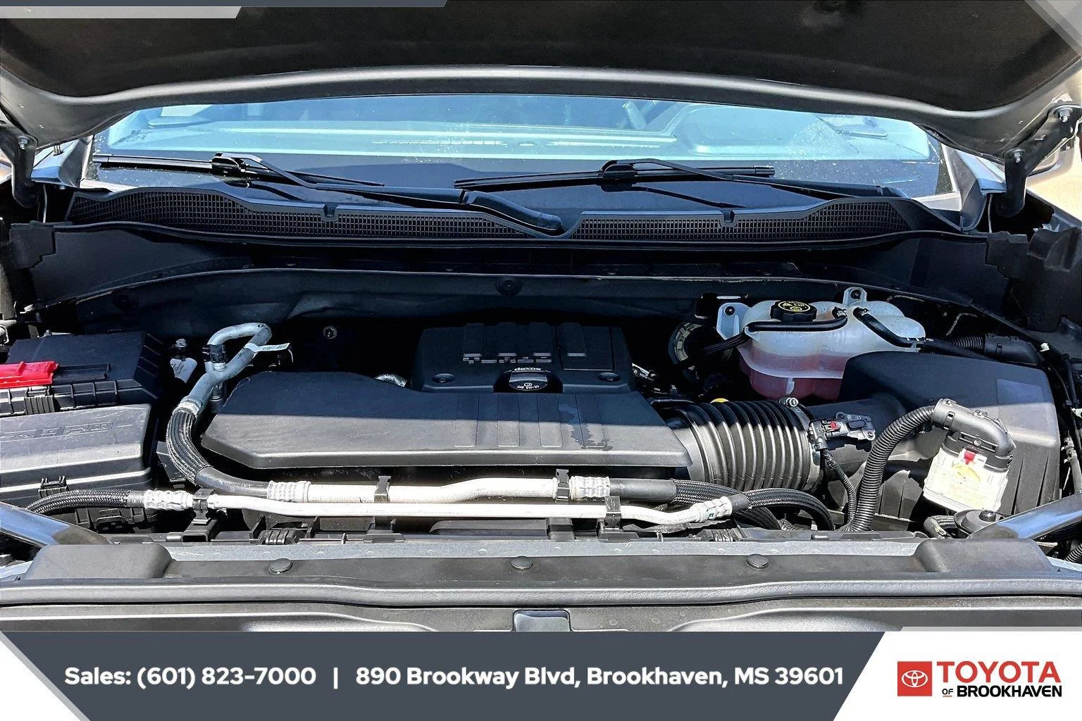 Used 2024 Sterling Gray Metallic Chevrolet LT Trail Boss image 8