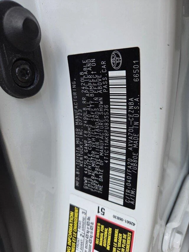 Used 2023 Ice Cap Toyota LE image 32