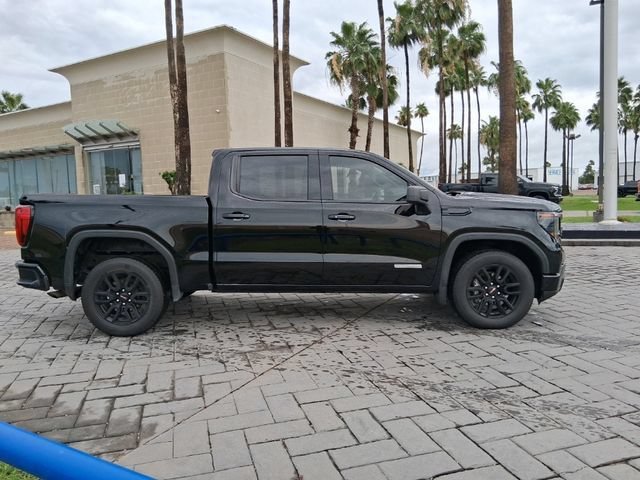 Used 2024 Onyx Black GMC Elevation image 4