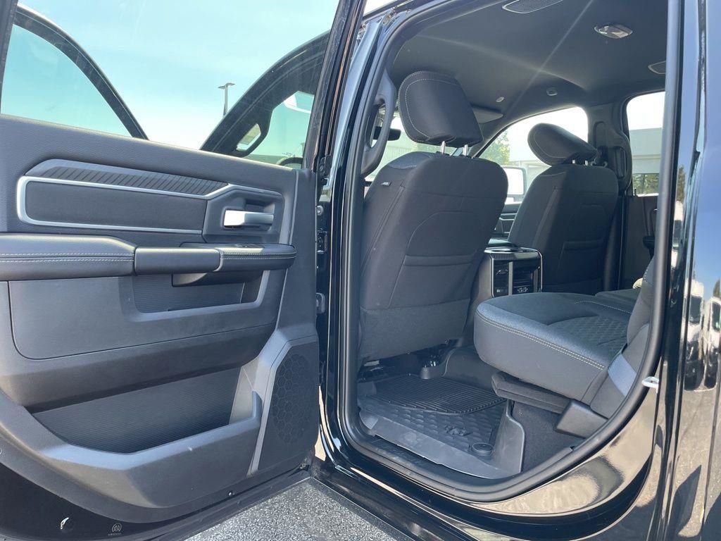 2026 RAM 2500 Big Horn - Photo 27