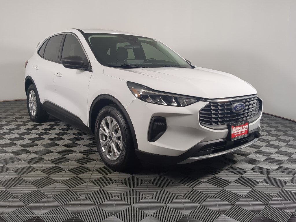 Used 2024 White Ford Active image 2