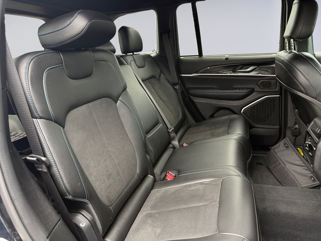 Used 2022 Black Jeep Trailhawk 4xe image 19