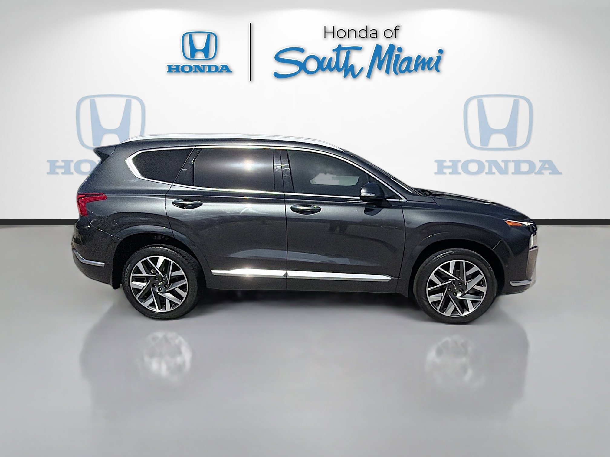Used 2023 Portofino Gray Hyundai Calligraphy image 8