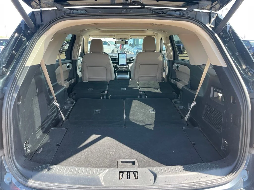 Used 2022 Blue Ford Limited image 34