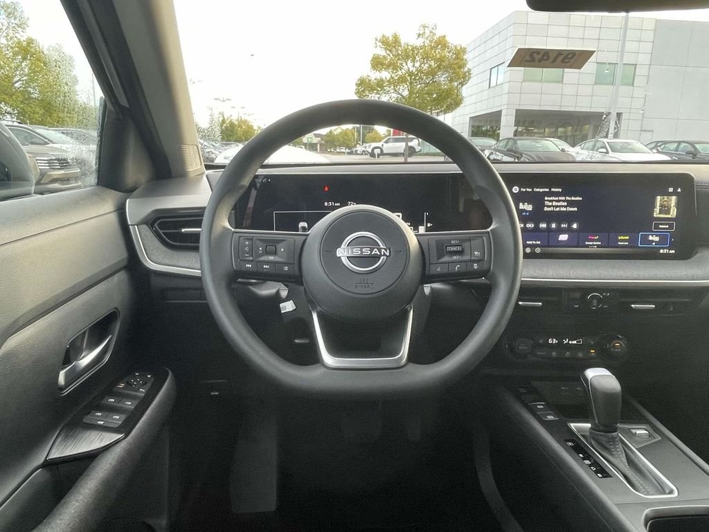 New 2026 Aspen White TriCoat / Super Black Two-tone Nissan SV image 12