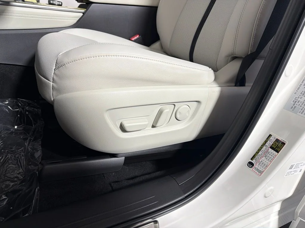 New 2026 White Mazda 3.3 Turbo S Premium Plus image 11
